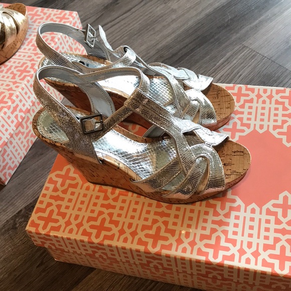 Gianni Bini wedges women size 8 - Picture 2 of 5